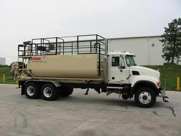 T330 Hydroseeder - Image 2