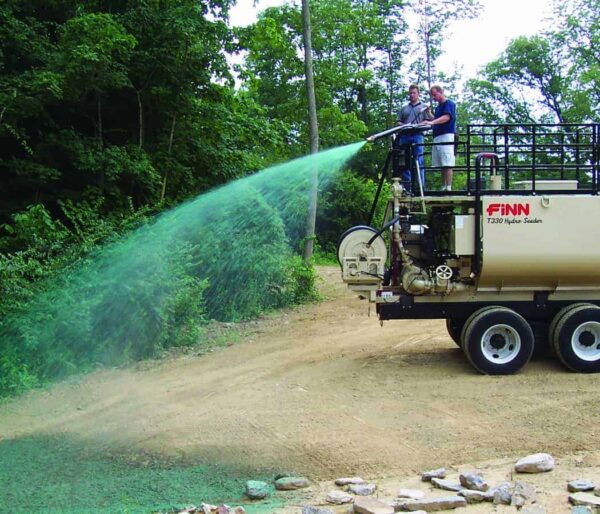 T330 Hydroseeder - Image 3